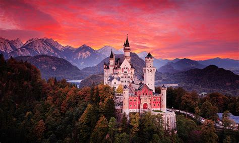 20 of the World’s Most Beautiful Castles .